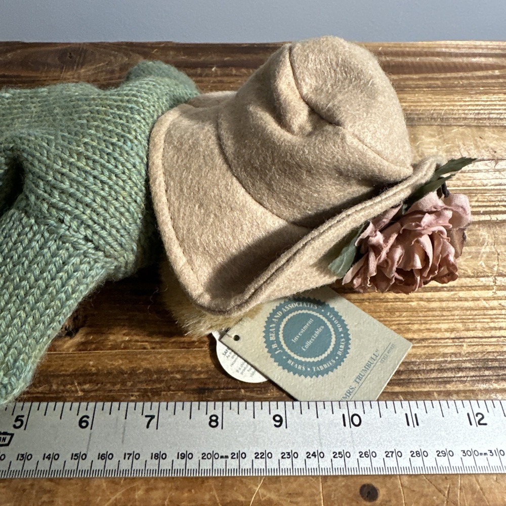Vintage Boyds Bears Mrs Trumbull #91833 w Hat‎ and Green Sweater Plush w/ tags - Picture 8 of 9